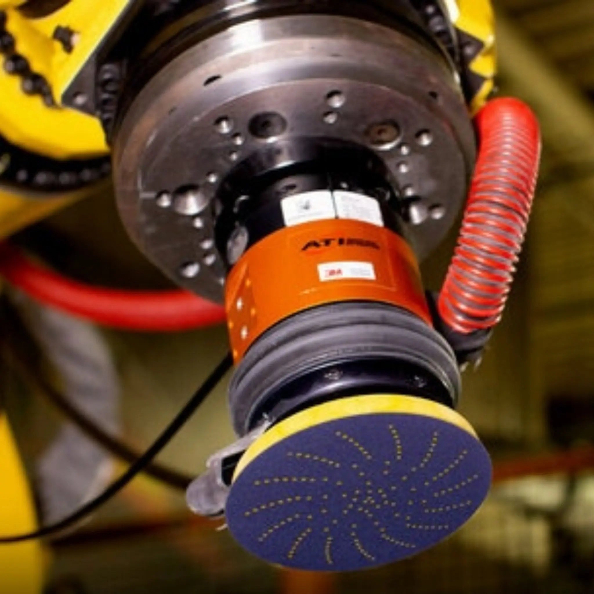 3M Xtract Cubitron II Cloth Disc 900DZ 180+ J-weight 8 in Die 800LG, 1 Each, In Use