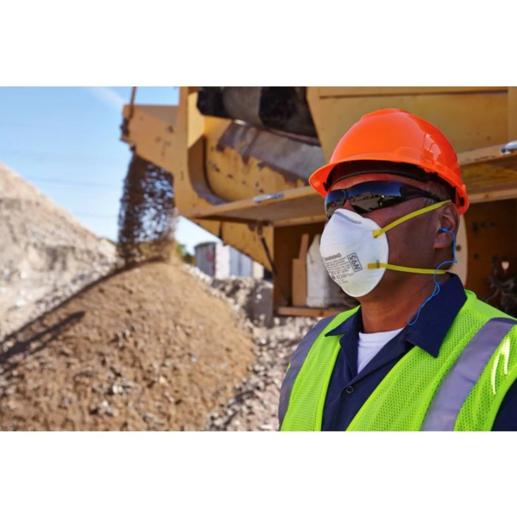 3M 8210 N95 Particulate Respirator Mask, Box of 20