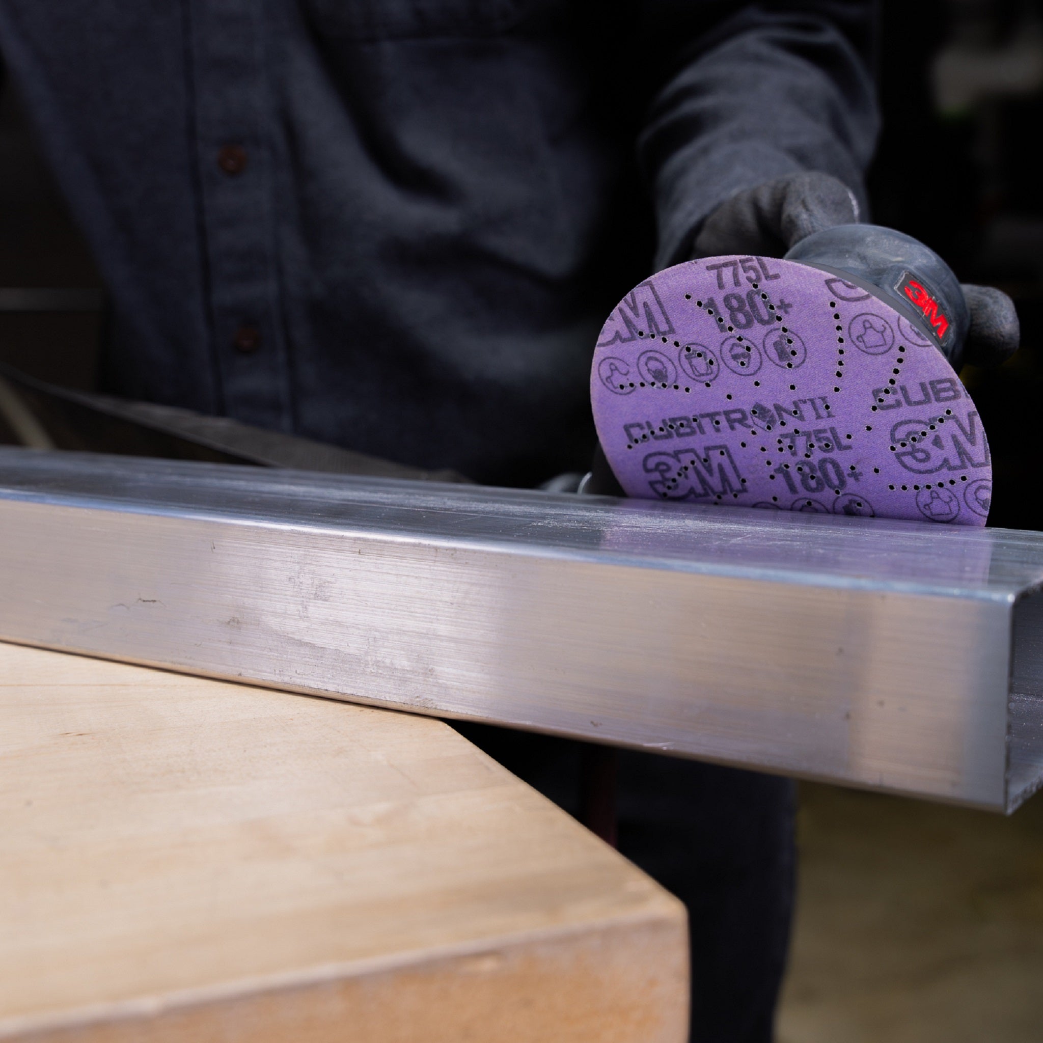 3M Cubitron II 7100045901/775L Stikit Film Disc Roll, 80+ 3MIL, 5 in x NH, Die 500X