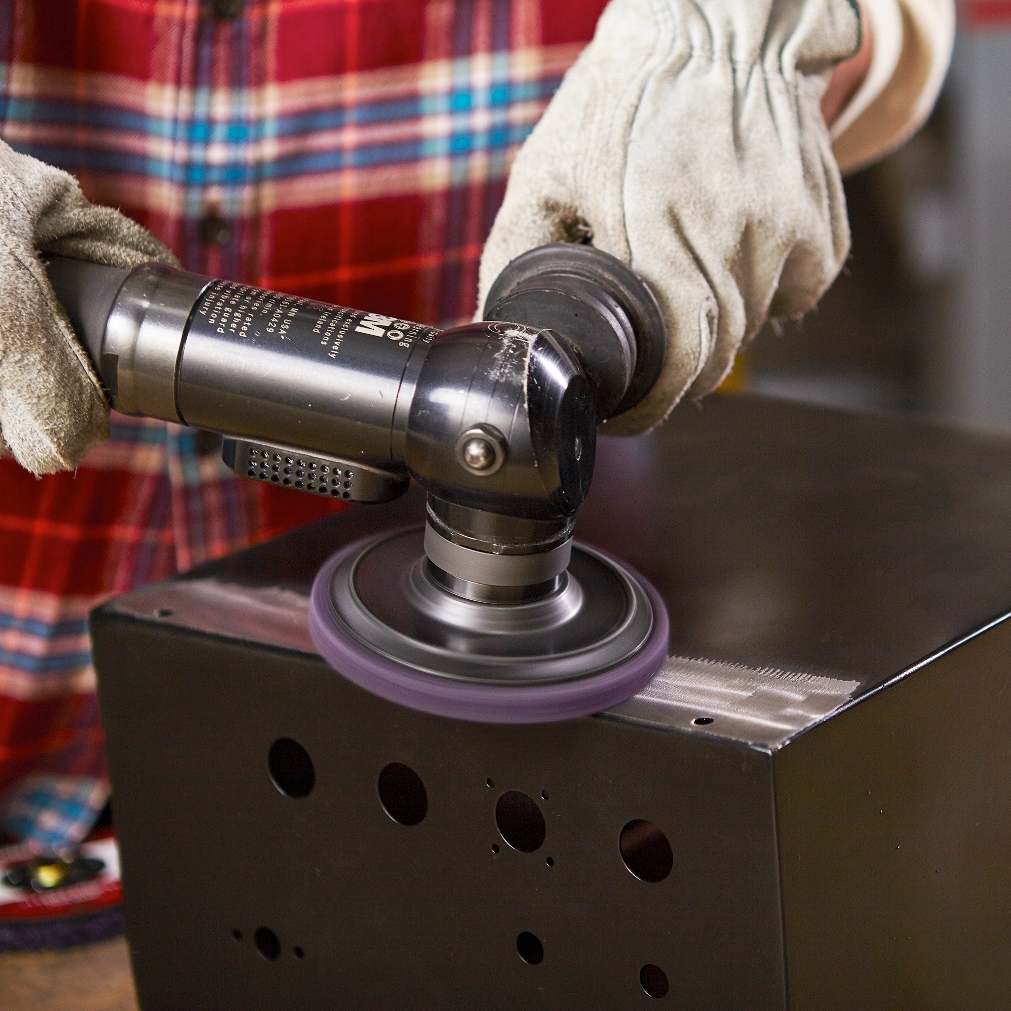 3M Scotch-Brite 7100175252/7466 Clean and Strip XT Pro Disc, XO-DC, Silicon Carbide Extra Coarse, 4-1/2 in x 5/8"-11, Type 27, Application1