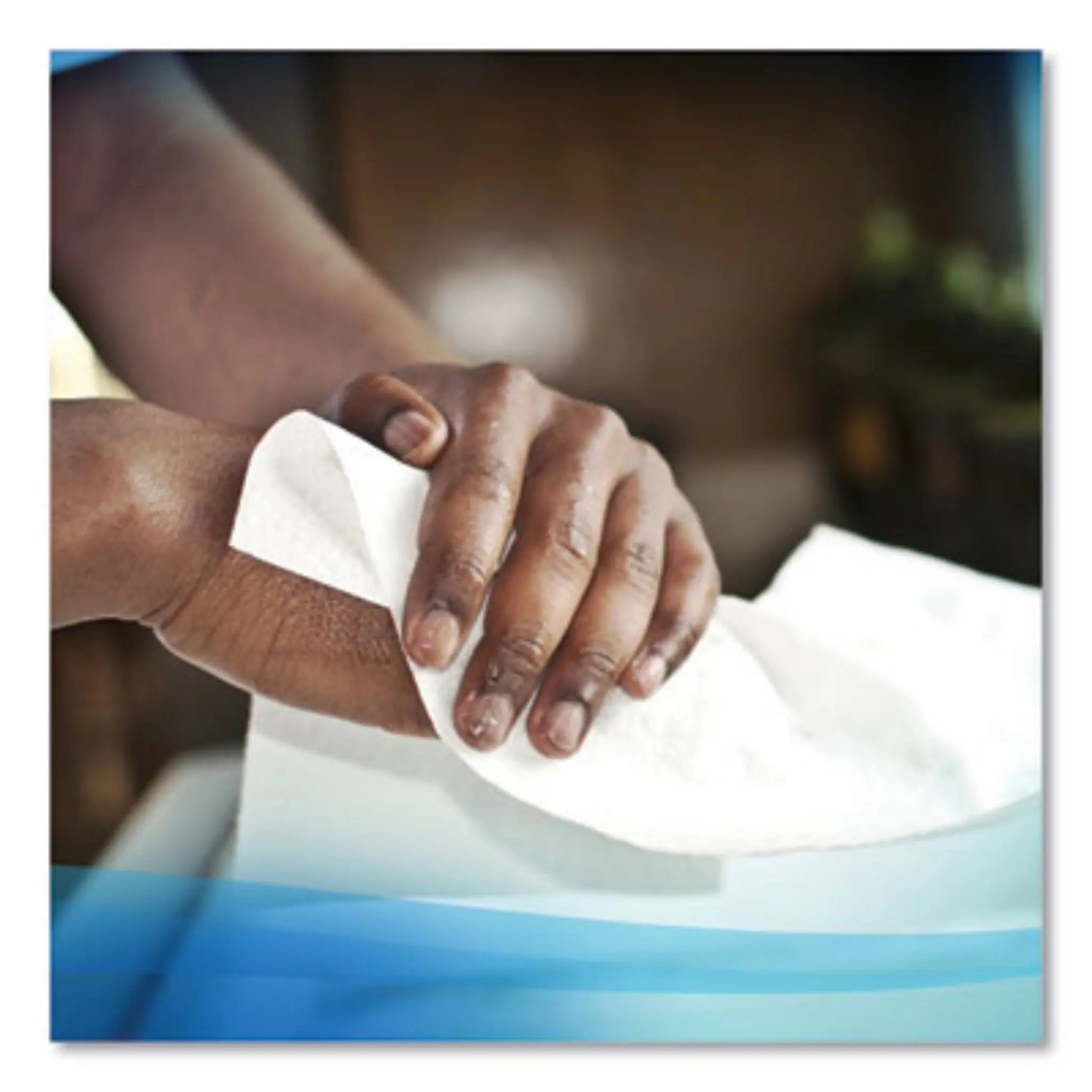 KIMBERLY-CLARK KCC02000 Essential High Capacity Hard Roll Towels for Business, Hand Drying