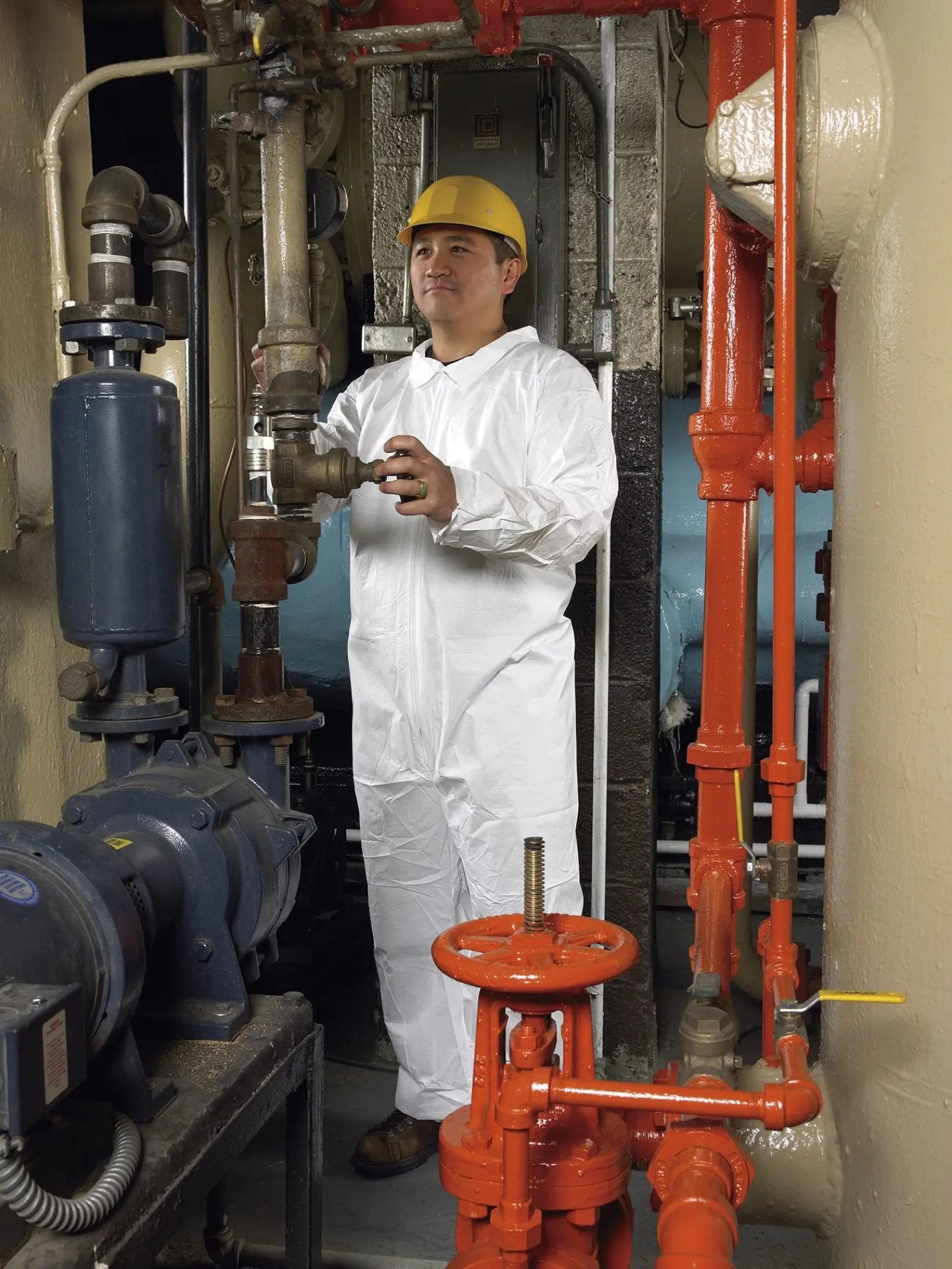 Lakeland MicroMax TG412 Zipper Closure Coverall, White, Lifestyle