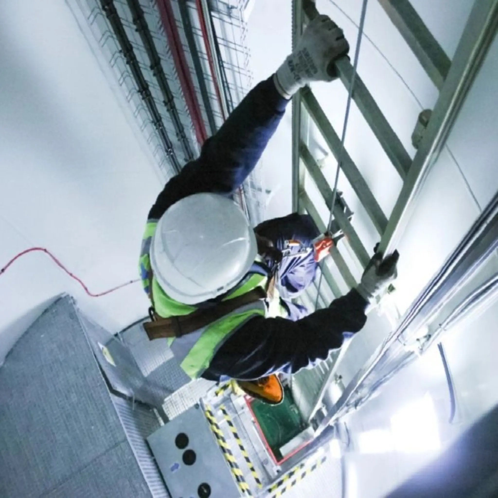 Honeywell Miller VGM-3/8-GS/30FT Vi-Go Manual System Kits with Universal Top Rung Bracket, Galvanized Steel, 30 Feet, 1 Each