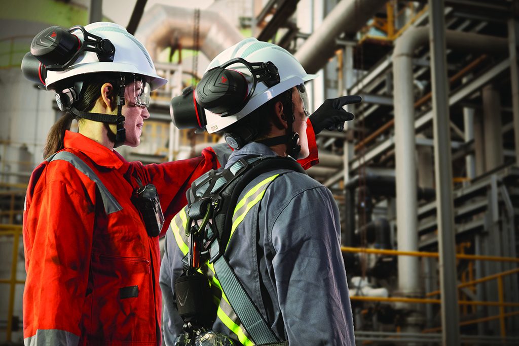 Construction Site Safety: 10 Essential PPE to Keep Workers Safe