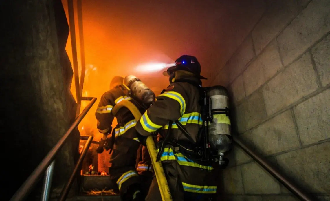 The Benefits of LED Flashlights - Enviro Safety Products