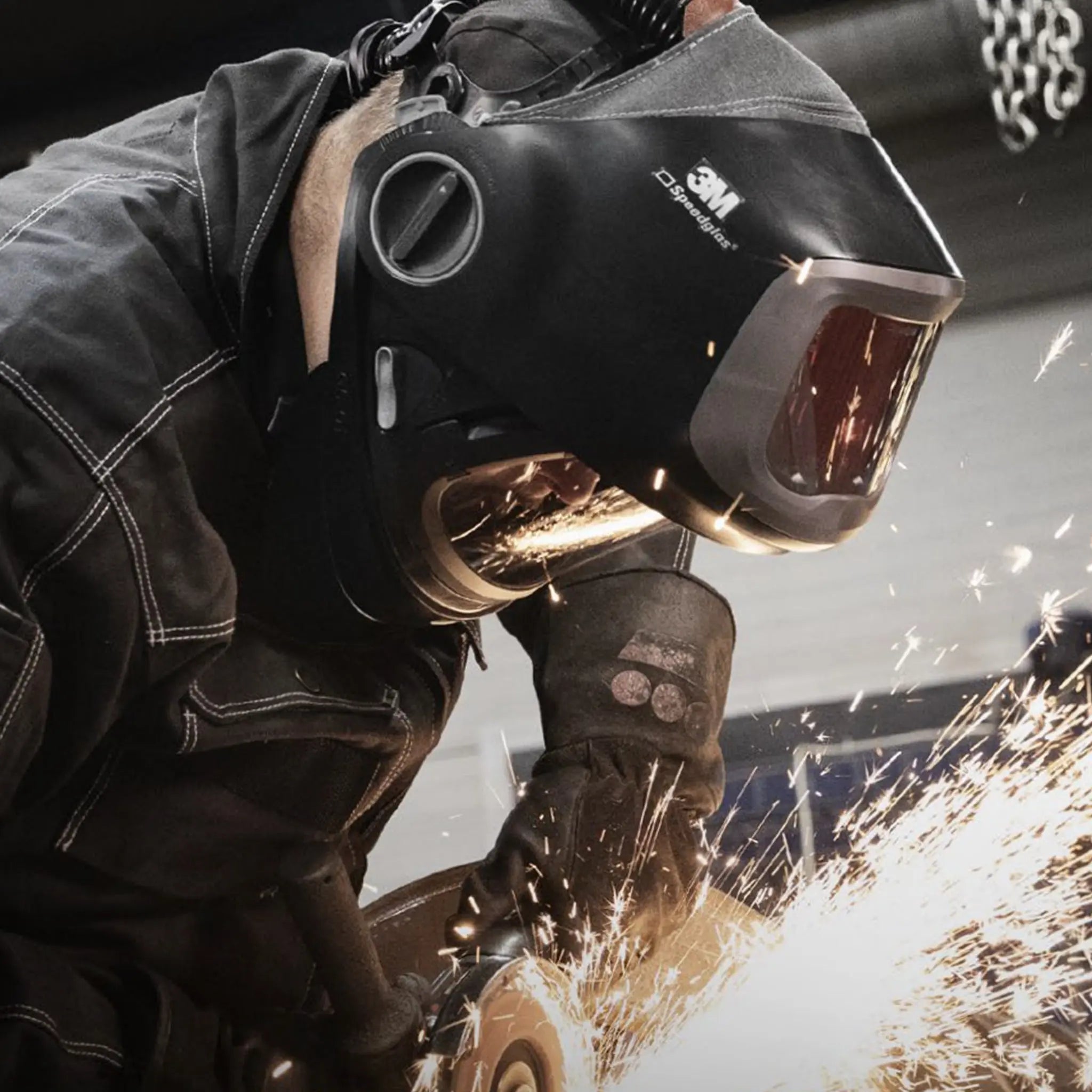 3M Speedglas  26-5702-30iSW  FA III SAR V-100 and Speedglas Welding Helmet 9100 FX- Air ADF 9100XXi, 1 Each 