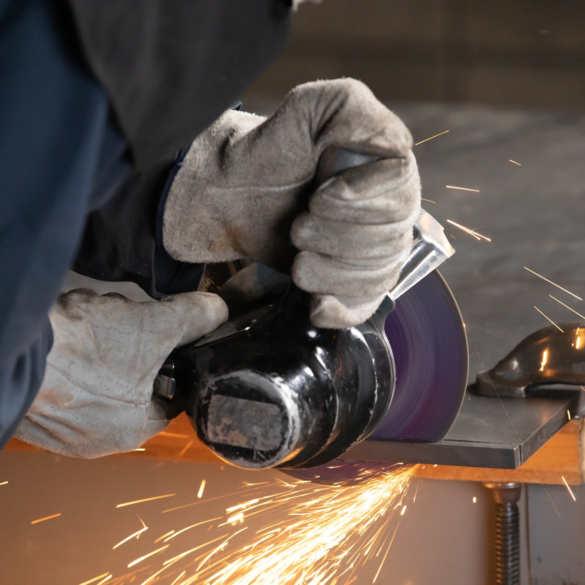 3M Cubitron 3 7100304010/90045 Cut-Off Wheel, 36+, T27, 5 in x 0.045 in x 7/8 in, 1 Each 