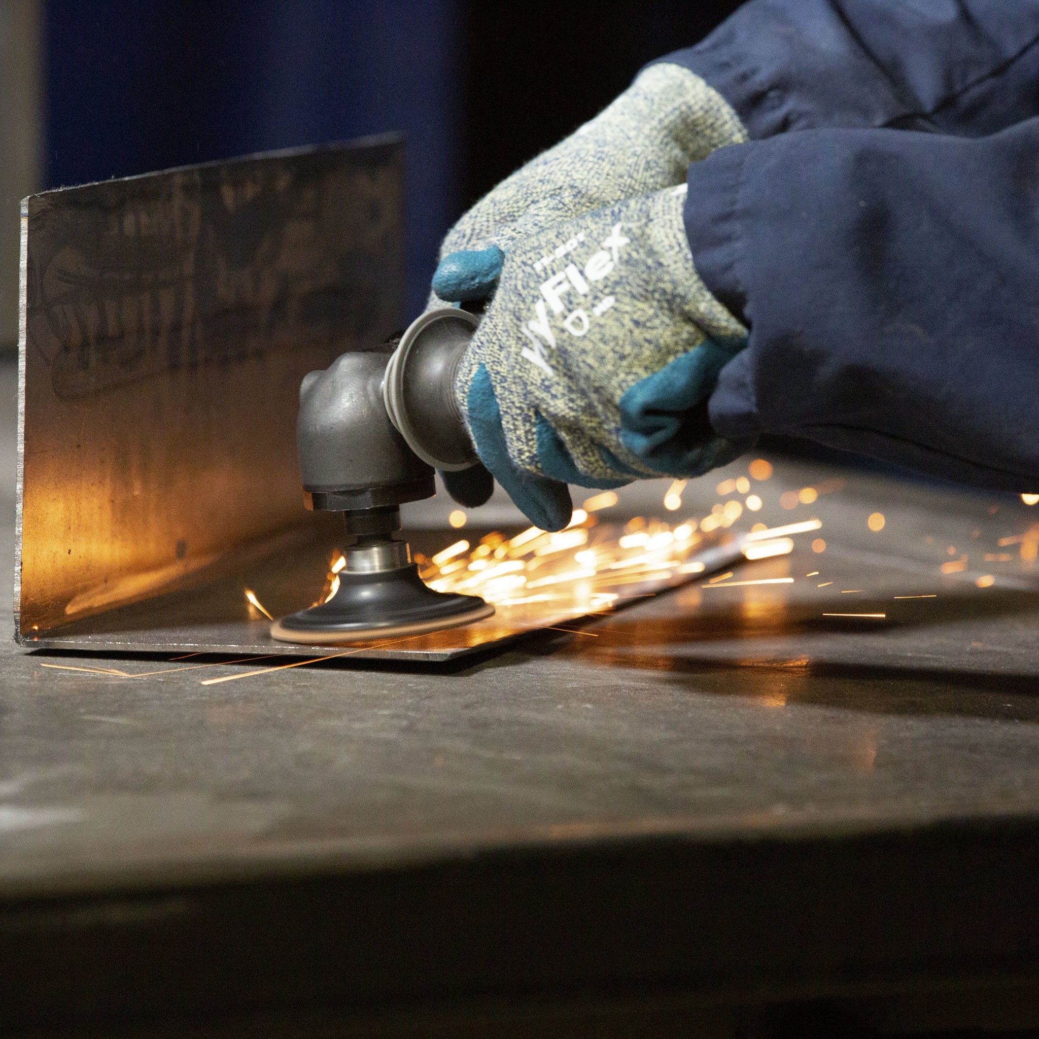 3M Scotch-Brite 7000000755 Roloc TR Surface Conditioning Disc, SC-DR, Aluminum Oxide Medium, 3 in, 