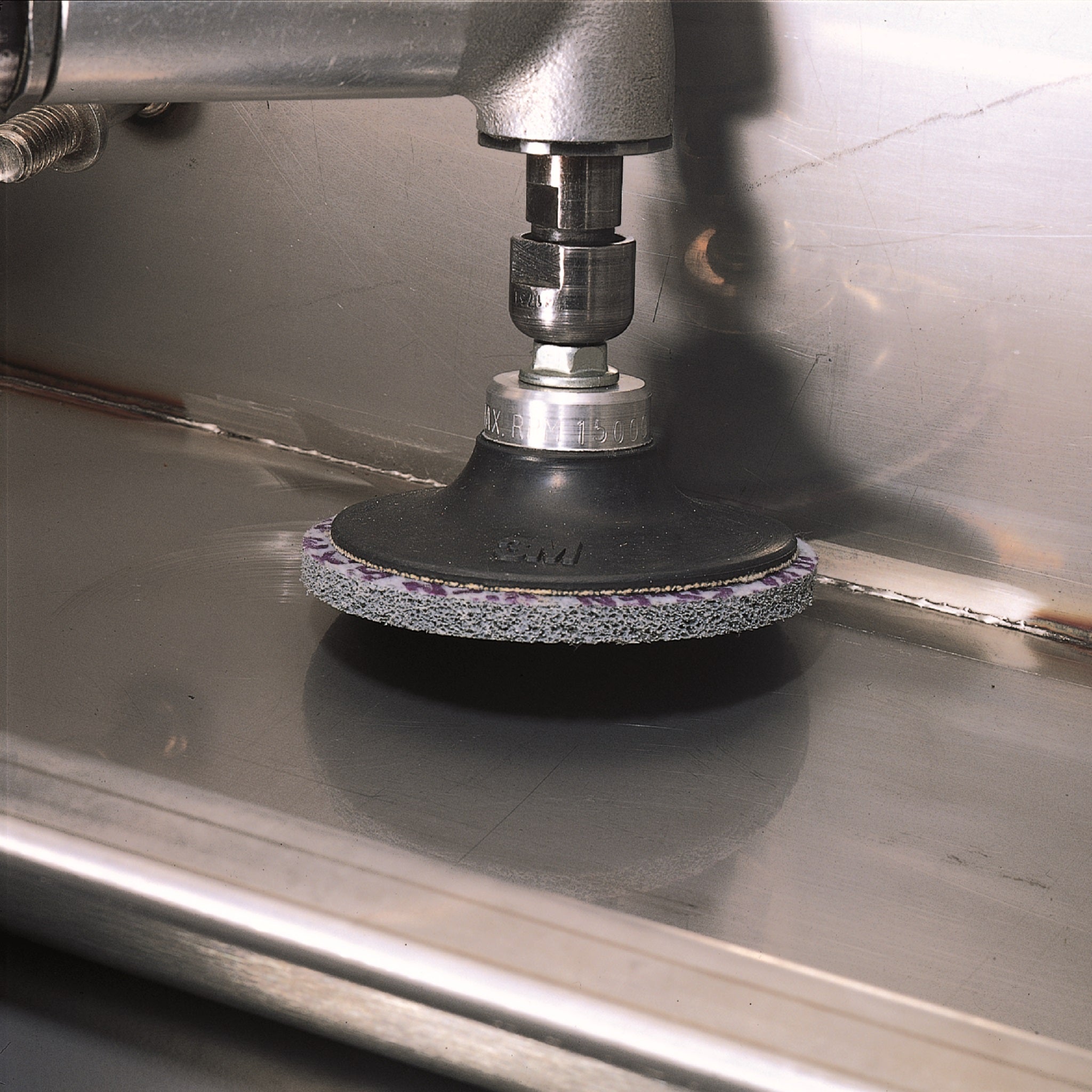 3M Scotch-Brite 7100000858 Roloc TR EXL Unitized Wheel, XL-UR, 2A Medium, 3 in Diameter, 1 Each