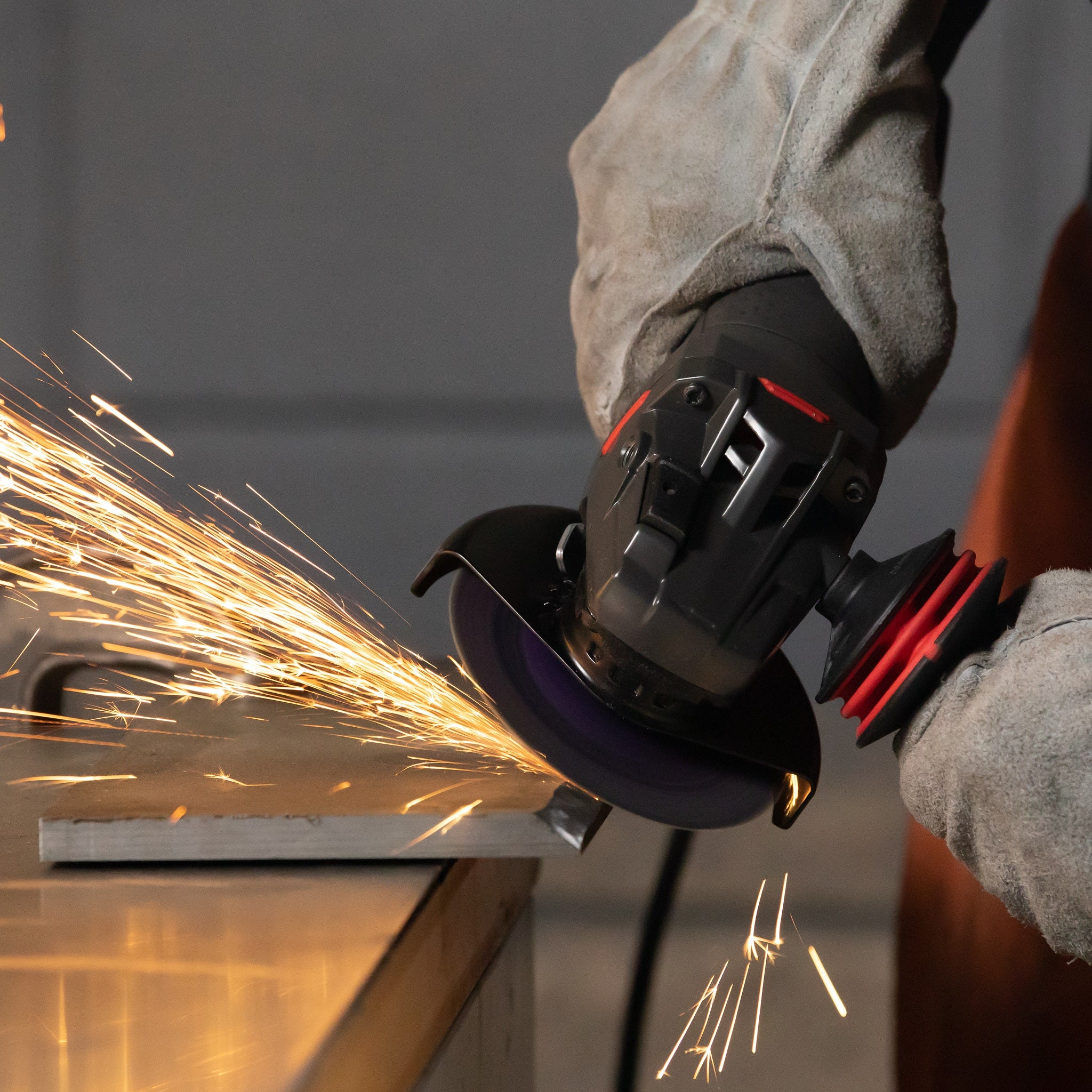 3M Cubitron 3 7100312968/90002 Depressed Center Grinding Wheel, 36+, T27, 4-1/2 in x 1/4 in x 5/8-11