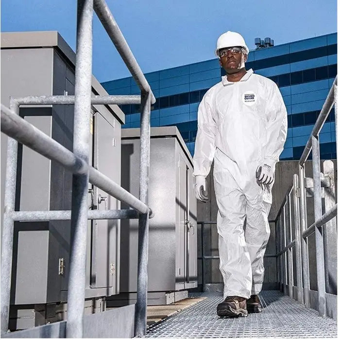 International Enviroguard MicroGuard MP® 8002 Microporous Full Face ...