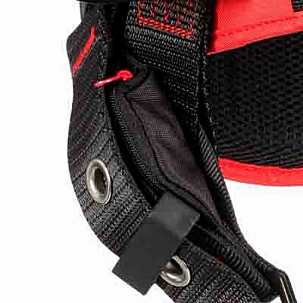 3M Protecta Comfort Vest-Style Harness 1161422 Black X-Large 1 EA Case, Closeup